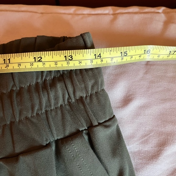 🎉HP🎉 Mondetta Army Green Cargo Jogger Pants - Picture 10 of 12